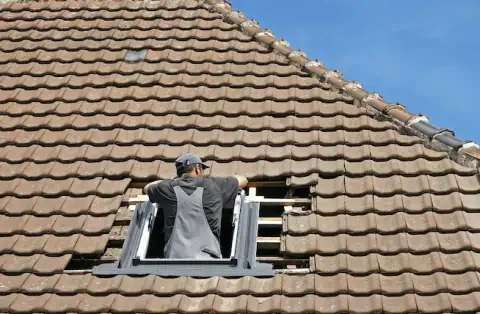 Pose de velux - Saint-Phal